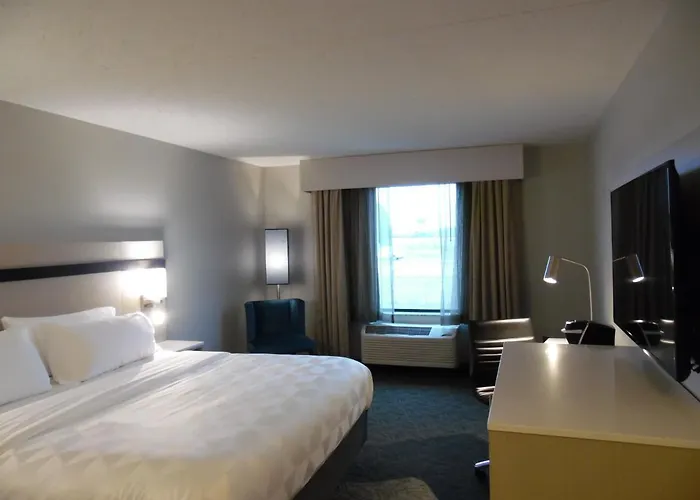 Отель - Bloomington - By Ihg
