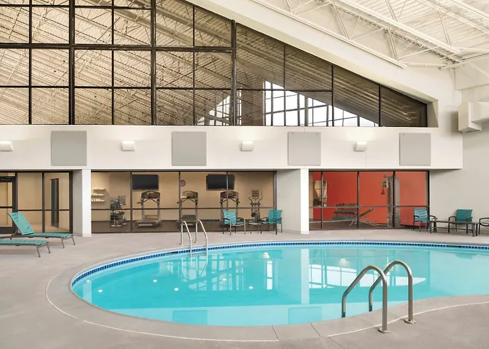 - Bloomington - By Ihg Отель Нормал